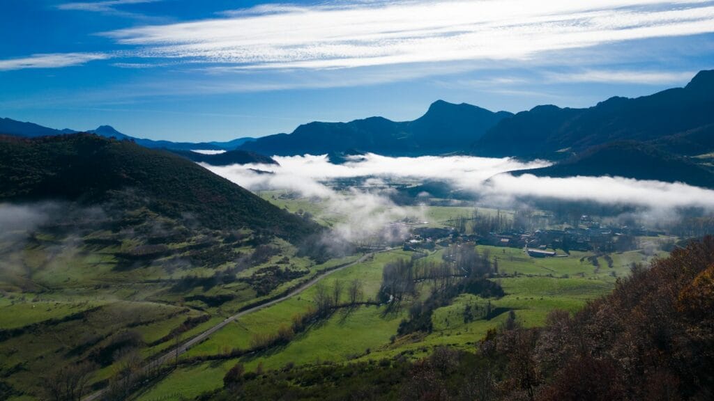 Alquiler Camper en el Vallès para Parejas: Escapadas Románticas desde Granollers